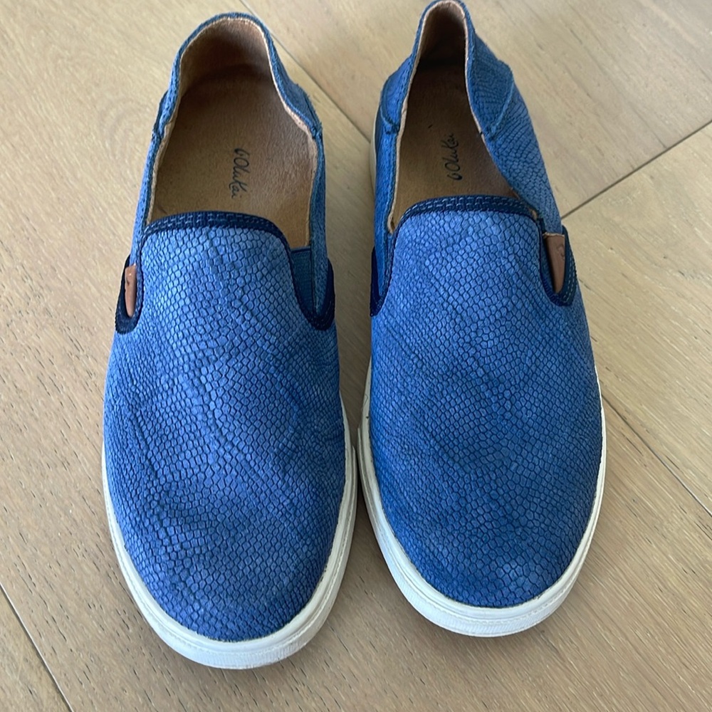 Olukai Pehuea women’s size 6 blue